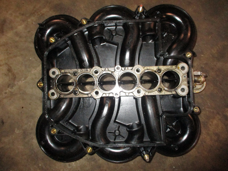 Suzuki DF225 225hp outboard intake collector (13130-93J00)