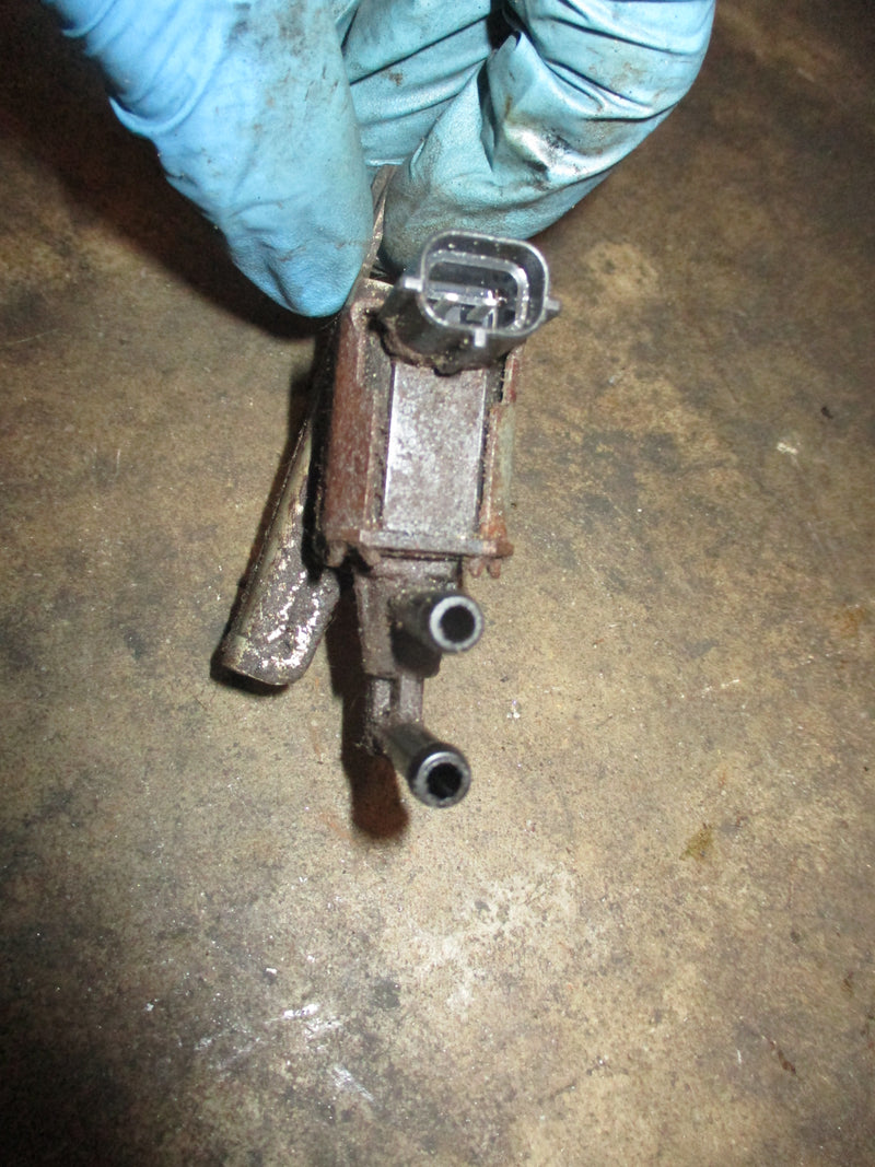 Suzuki DF225 225hp outboard solenoid valve