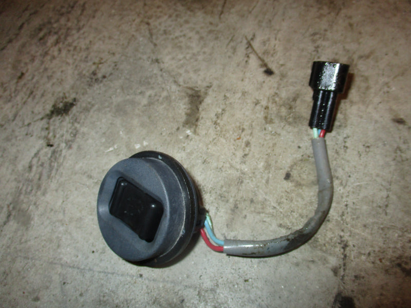 Yamaha HPDI 150hp outboard tilt trim switch (6R3-82563-00-00)