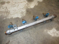 Load image into Gallery viewer, Suzuki DF70 70hp outboard fuel rail and injector set (15751-99E00)
