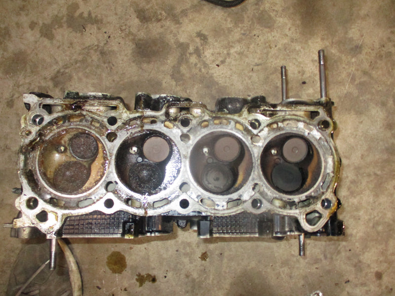Suzuki DF70 70hp outboard cylinder head