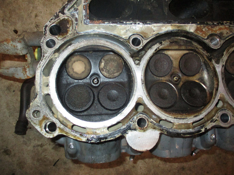 Suzuki DF200 200hp outboard port cylinder head (11103-93J02)