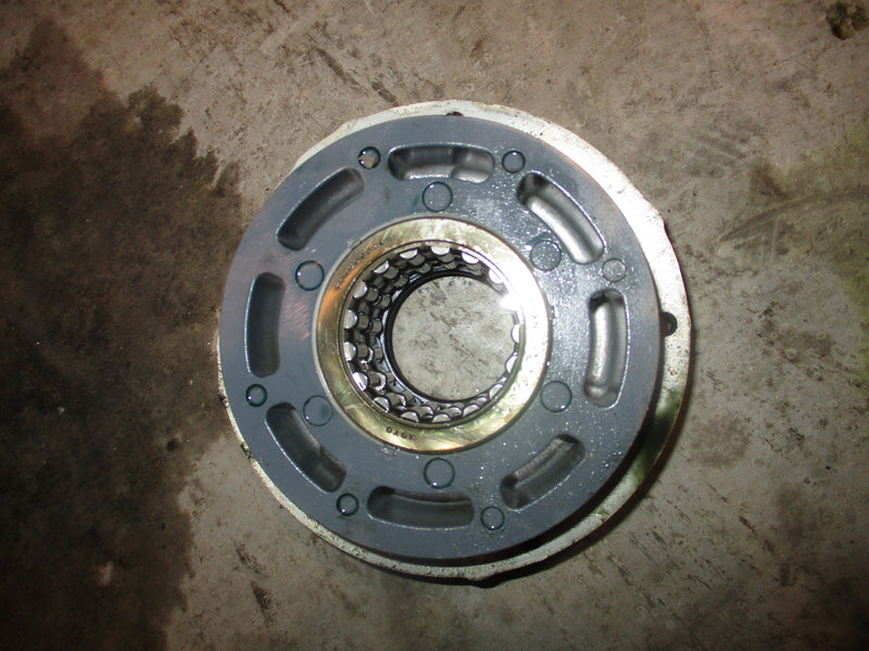Yamaha HPDI 150hp outboard upper crankshaft bearing carrier (68F-15163-00-94)