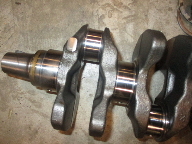 Suzuki DF115 outboard crankshaft (12220-92J00)