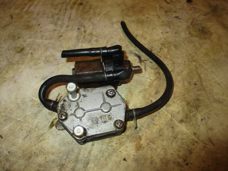 Yamaha 90hp 2 stroke outboard fuel pump and filter (692-24410-00-00)