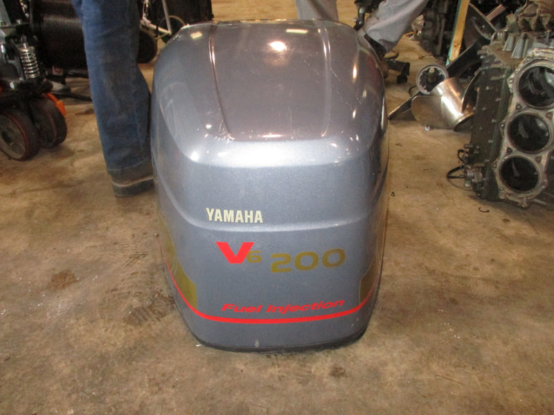 Yamaha OX66 200hp Saltwater series 2 outboard top cowling