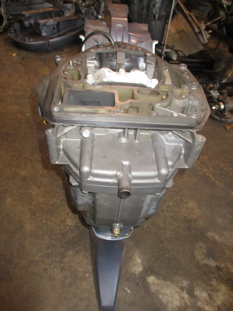 Yamaha 115hp 4 stroke outboard 25" mid section