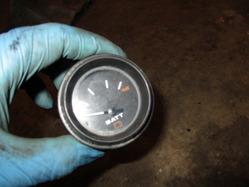 Mercury 225hp 3.0L 2 stroke outboard battery gauge