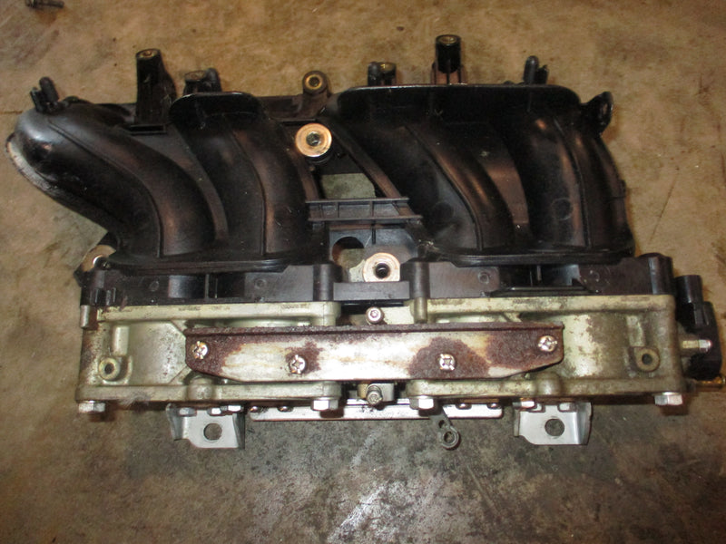 Yamaha 150hp 4 stroke outboard intake manifold and throttle body