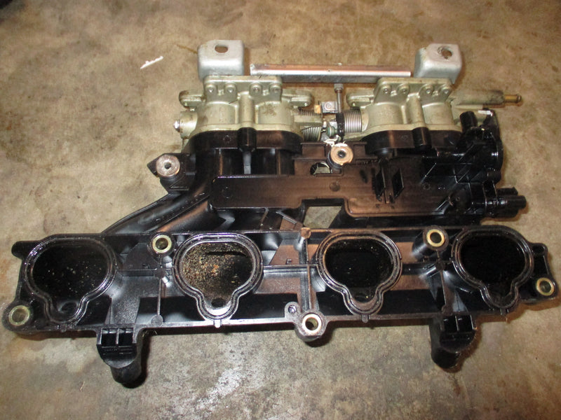 Yamaha 150hp 4 stroke outboard intake manifold and throttle body