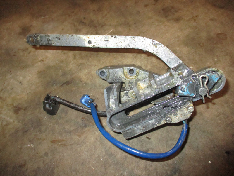 Yamaha 150hp 4 stroke outboard neutral switch and bracket (63P-44121-00-00)