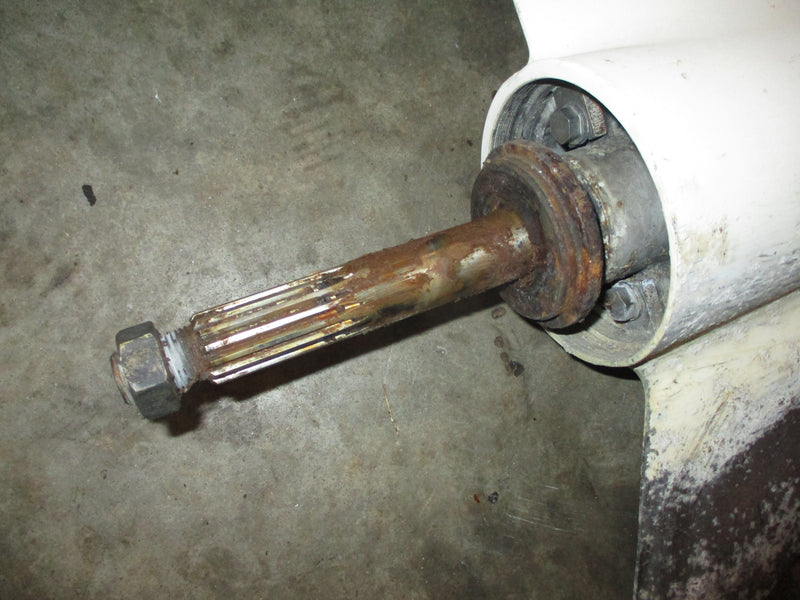 Evinrude ETEC 90hp 2 stroke outboard 26 3/8 shaft lower unit