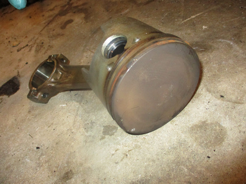 Evinrude ocean pro 225hp outboard starboard piston and rod (436859)