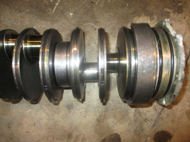 Evinrude ocean pro 225hp outboard crankshaft (043771)