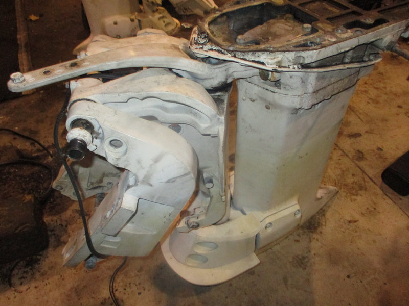 Evinrude ocean pro 225hp outboard 25" midsection