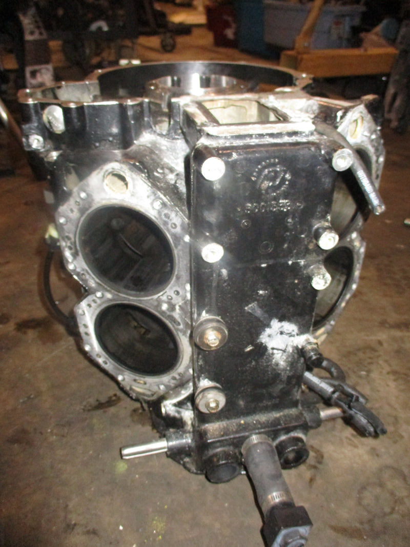 Evinrude Ficht 115hp outboard crankcase block