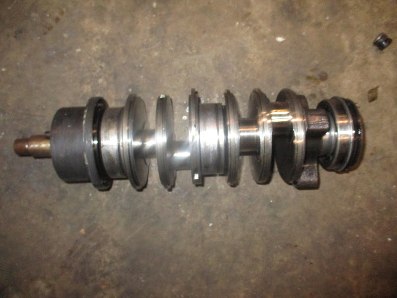 Evinrude Ficht 115hp outboard crankshaft (0439568)