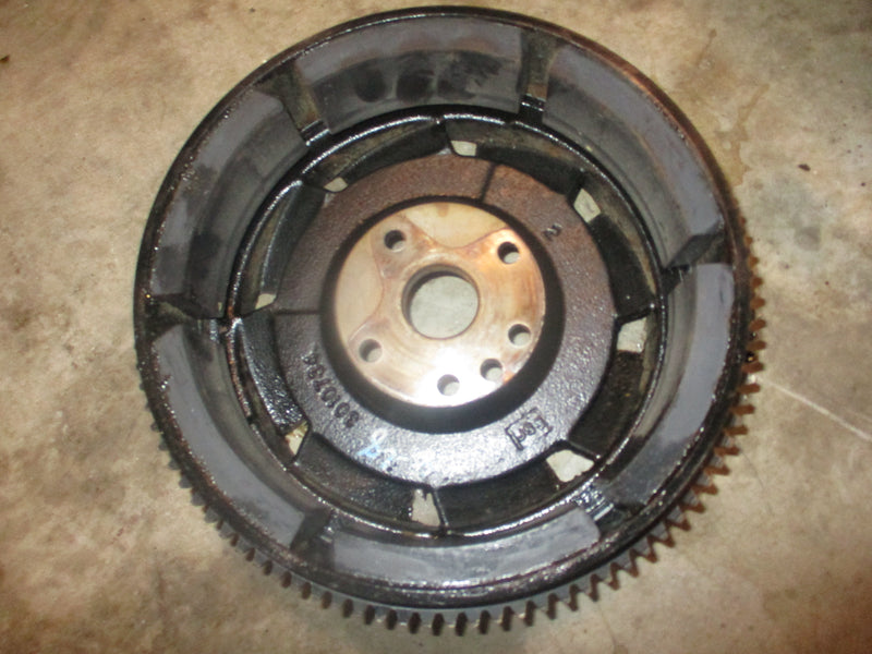Evinrude Ficht 115hp outboard flywheel (0586526)