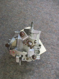 Load image into Gallery viewer, 1986-1987 Suzuki DT75 75hp outboard carburetor (13202-95555)
