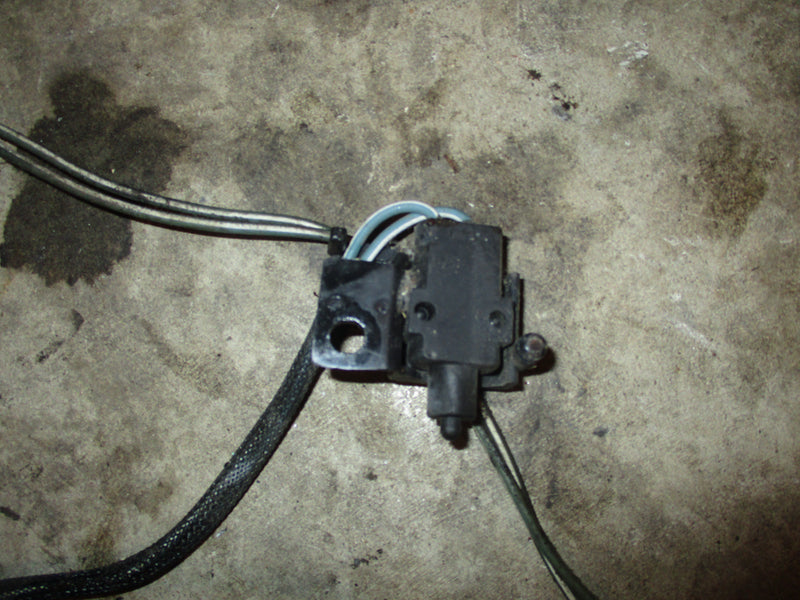 Evinrude ETEC 225hp outboard tilt limit switch (586789)