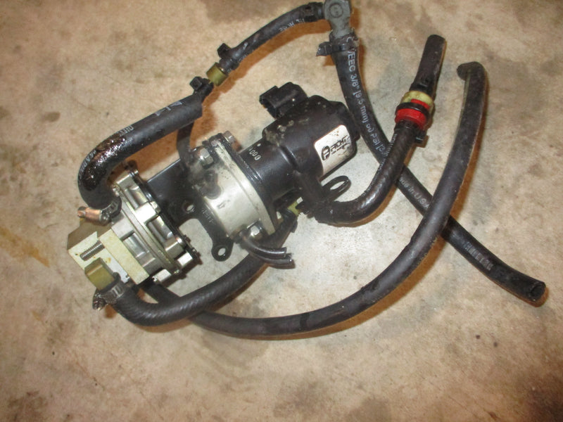 Evinrude Ficht 115hp outboard oil injector (5001479-A)