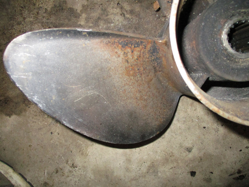 Evinrude ETEC 225hp outboard SST stainless steel counter rotation propeller