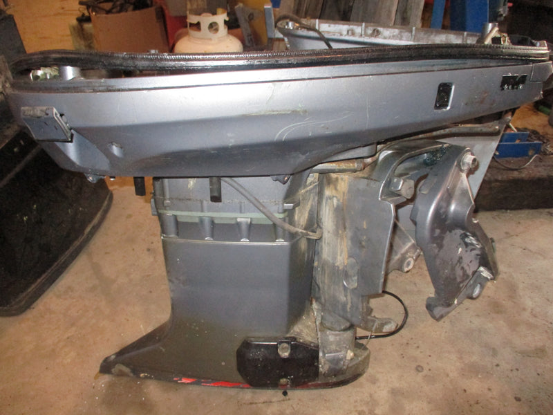 Yamaha VMAX HPDI 200hp outboard 20" shaft midsection