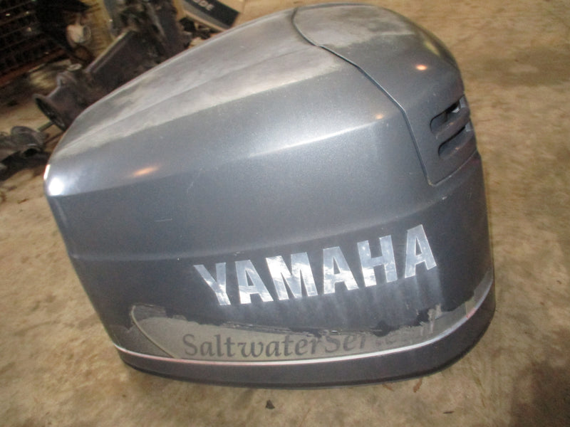 Yamaha 175hp 2 stroke outboard top cowling