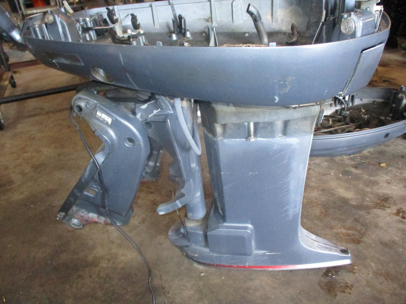 Yamaha 175hp 2 stroke outboard 25" shaft mid section