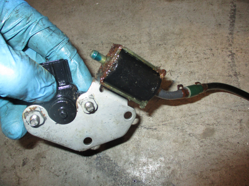 Yamaha VMAX HPDI 200hp outboard oil solenoid (68F-13100-00)