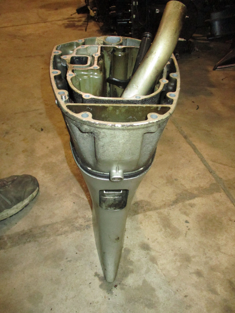 Honda 50hp 4 stroke outboard upper casing, oil pan, oil pickup
