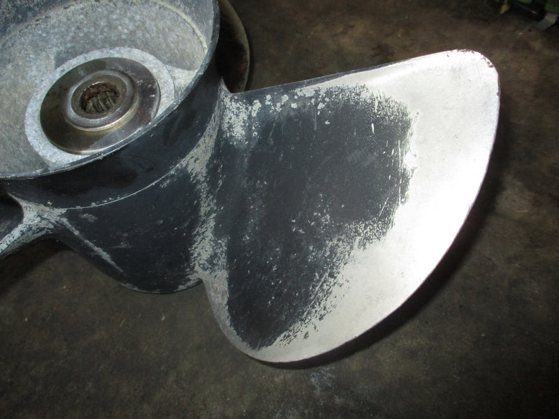 Yamaha 2 stroke outboard aluminum propeller (19P)