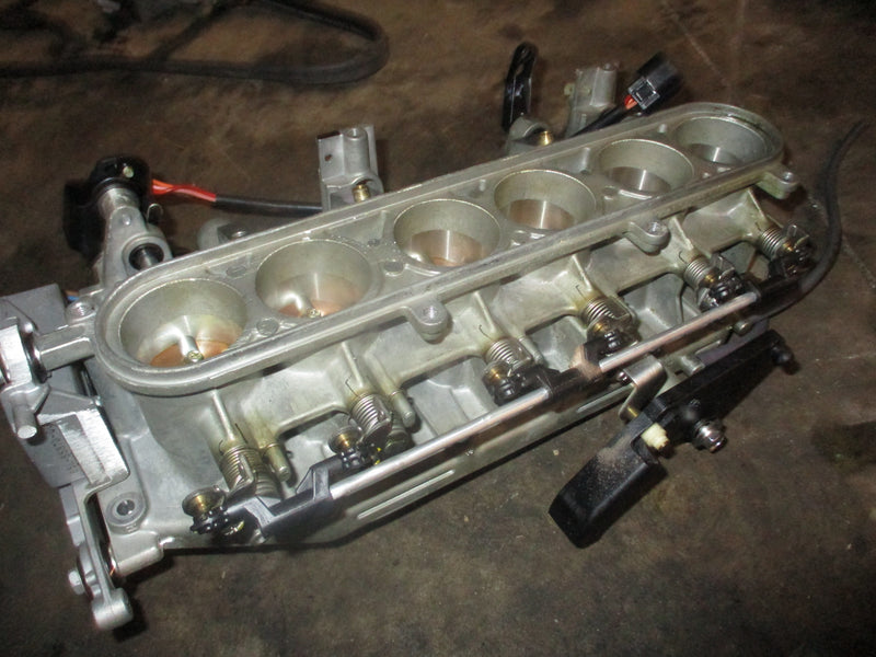 Yamaha OX66 200hp 2 stroke outboard throttle body with position sensor