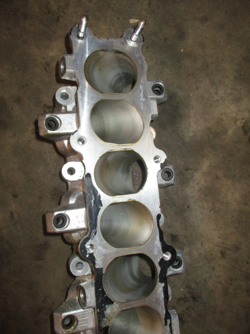 Suzuki DF300 300hp outboard intake manifold (13110-98J10)