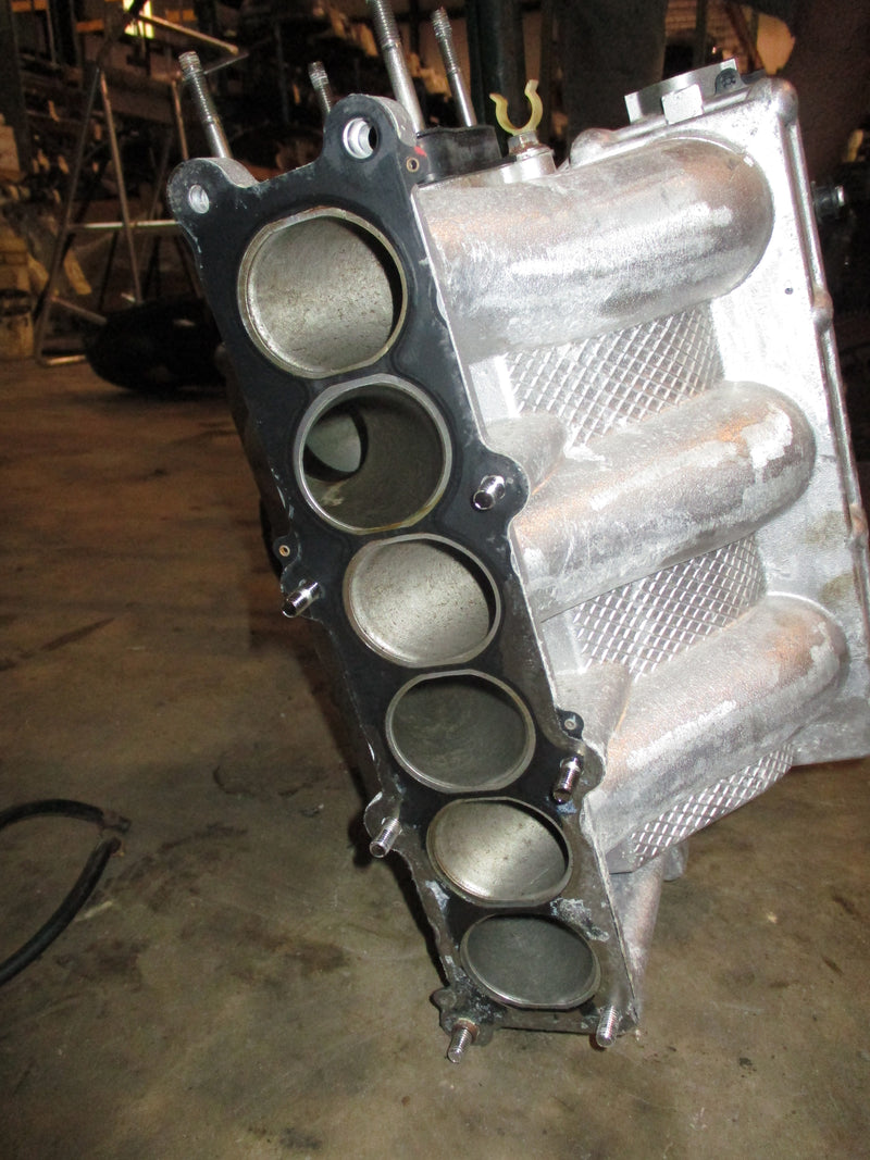 Suzuki DF300 300hp outboard intake collector (13100-98J01)
