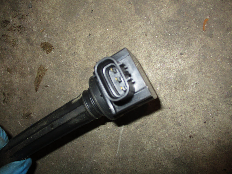 Suzuki DF300 300hp outboard ignition coil / pencil coil (33410-93J00)