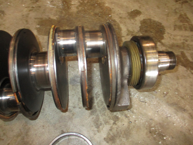 Yamaha 225hp 2 stroke outboard crankshaft