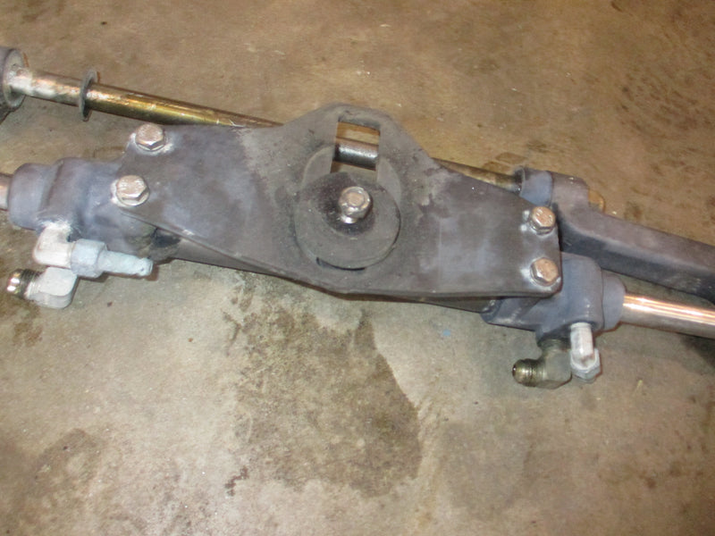 Yamaha 225hp 2 stroke outboard hydraulic steering ram