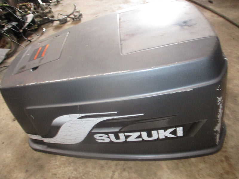 Suzuki DT100 outboard top cowling