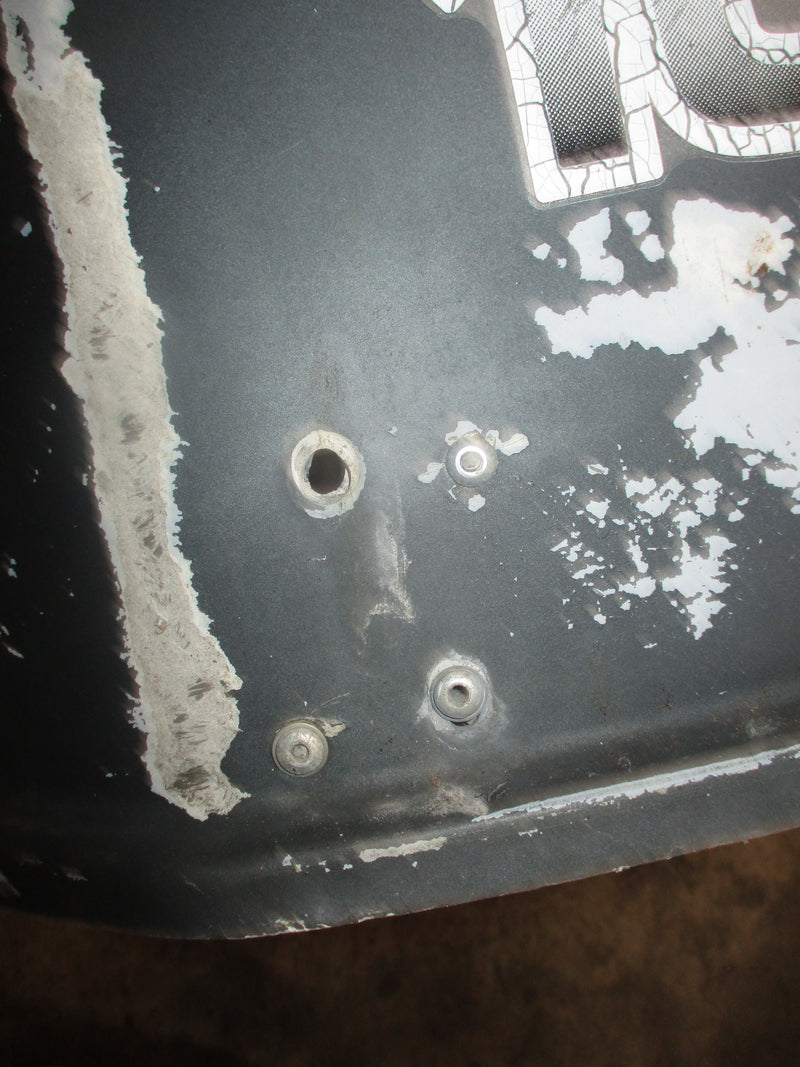 Suzuki DT100 outboard top cowling