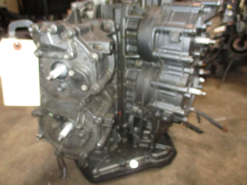 Suzuki DT100 outboard crankcase powerhead