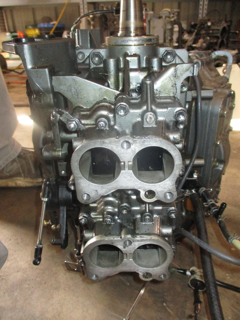 Suzuki DT100 outboard crankcase powerhead
