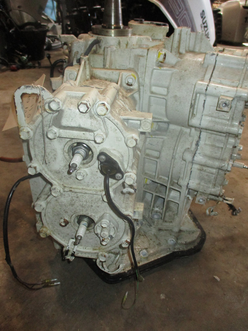 Suzuki DT90 outboard crankcase powerhead