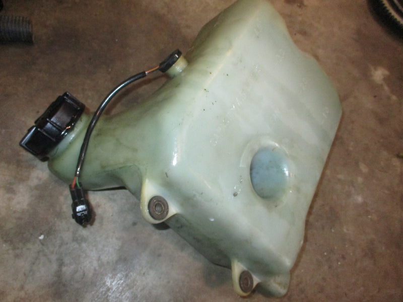 Suzuki DT90 outboard oil tank (69100-87E02)