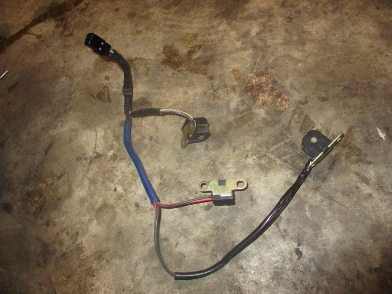 Suzuki DF50 outboard CMP sensor (33220-76G02)