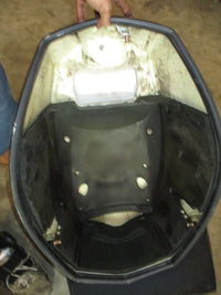 Load image into Gallery viewer, Evinrude ETEC 115hp 2 stroke outboard top cowling
