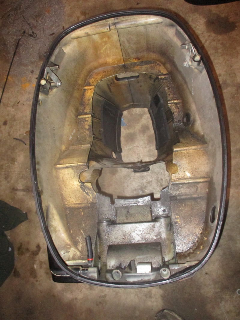 Suzuki DF140 outboard side cover set (61811-90J00) (61821-90J00)