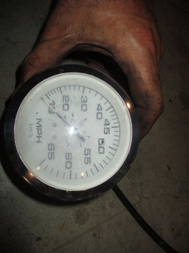 Outboard speedometer