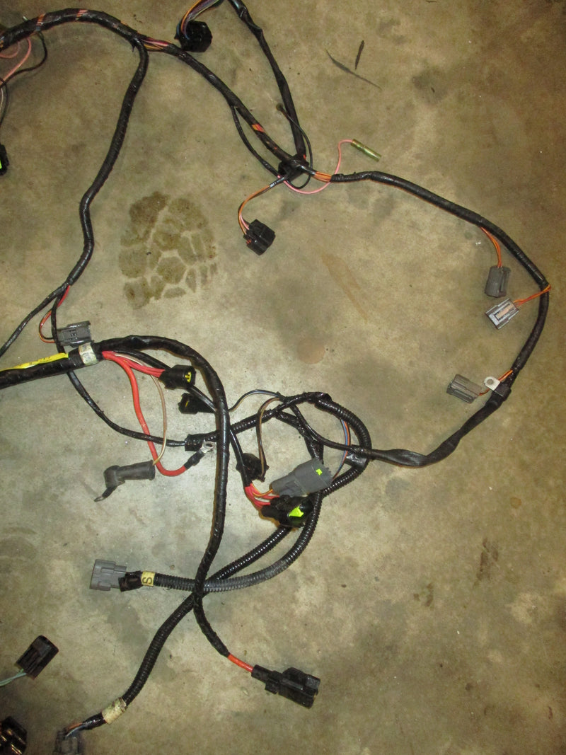 Yamaha 200hp 4 stroke outboard engine wiring harness FOR PARTS (69J-82590-51)