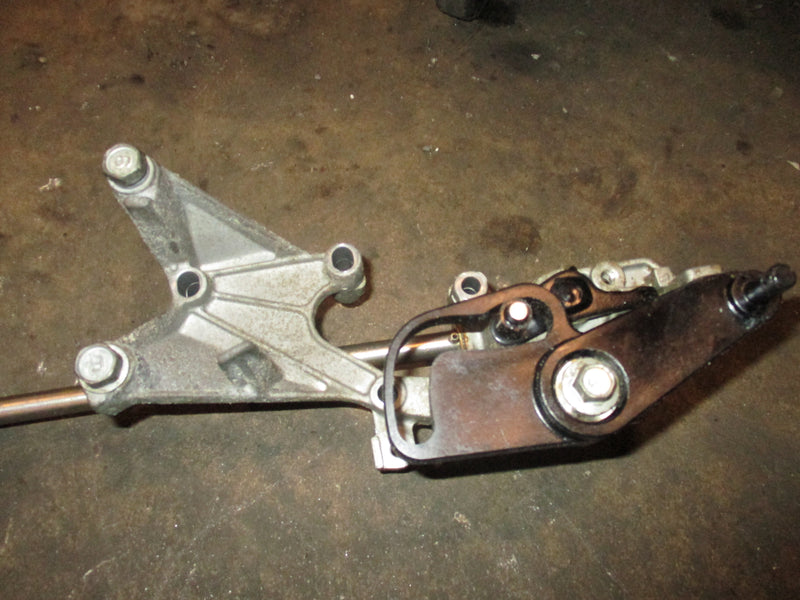 Yamaha 200hp 4 stroke outboard throttle link (69J-42154-00-00)